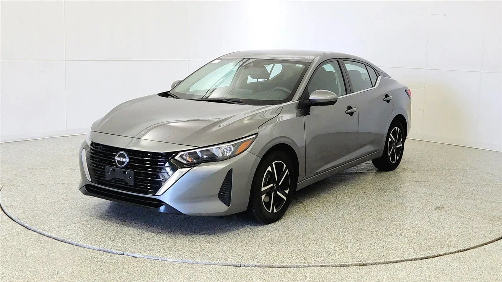 Used 2024 Nissan Sentra SV FWD image 3