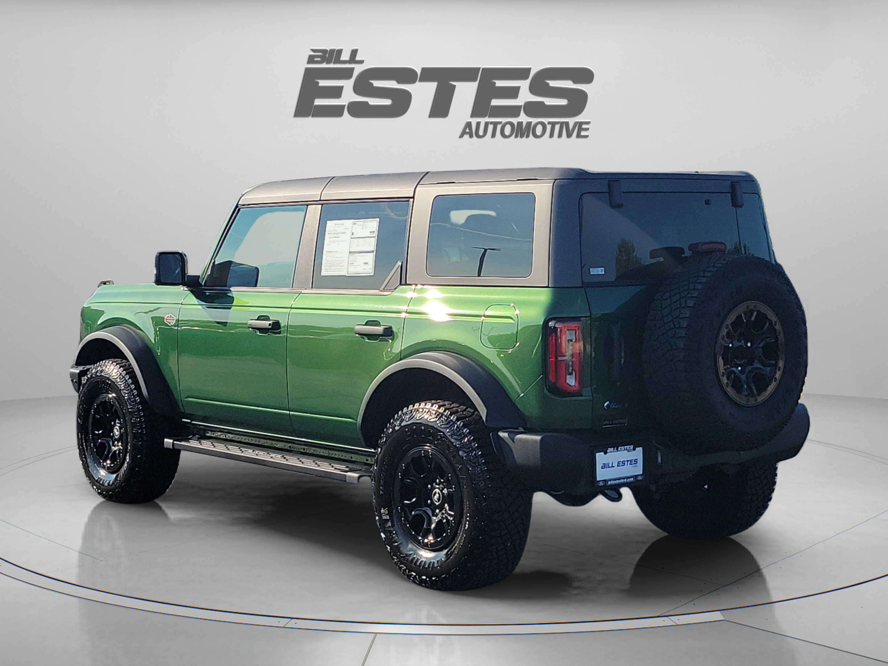 Used 2024 Ford Bronco Wildtrak AWD/4WD image 2