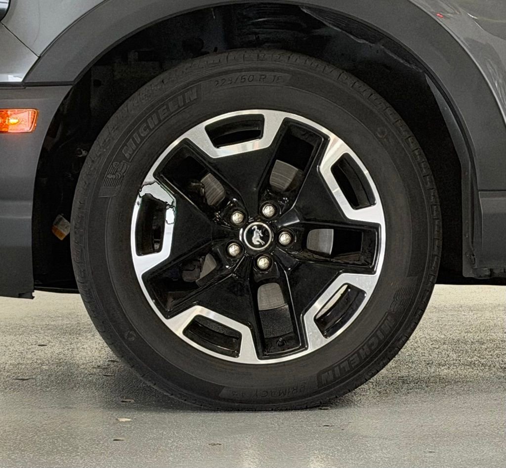 Used 2021 Ford Bronco Sport Outer Banks w/ Outer Banks Package (96D) AWD/4WD image 9