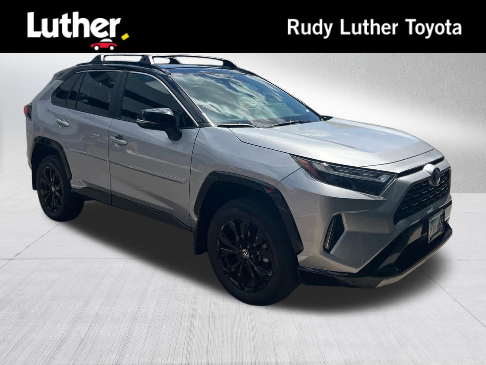 Used 2022 Toyota RAV4 XSE w/ XSE Grade Weather Package AWD/4WD image 1