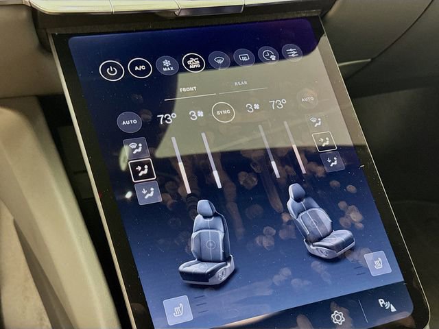 Used 2024 Lucid Air Pure image 26