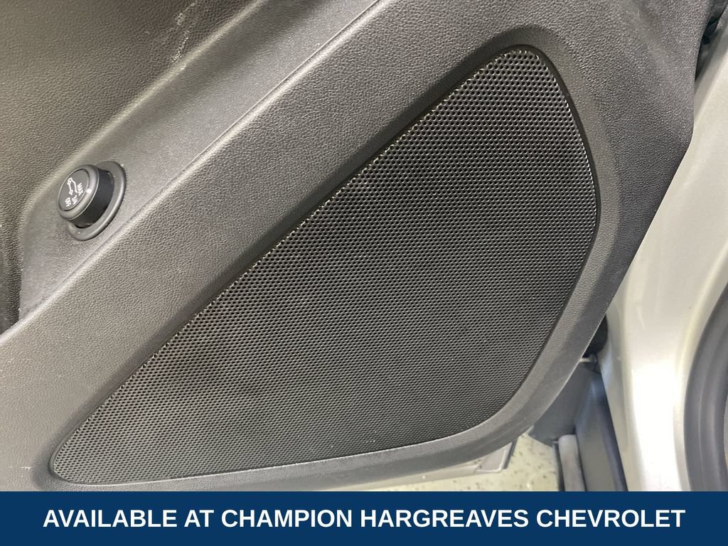 Used 2020 Chevrolet Equinox LT w/ Driver Convenience Package FWD image 32