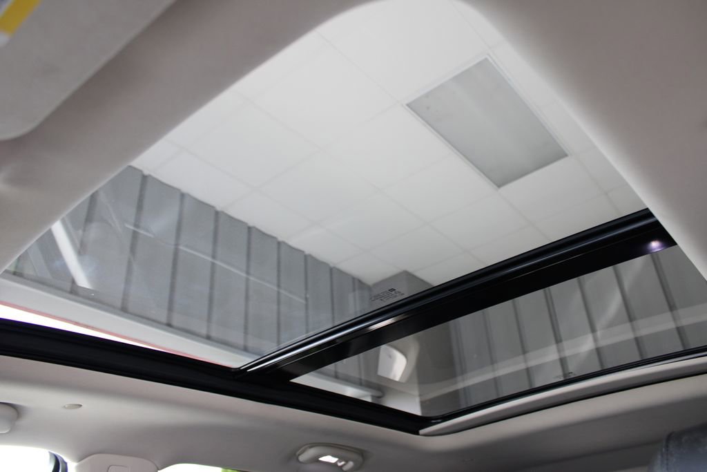 Used 2019 Cadillac XT5 Luxury image 36