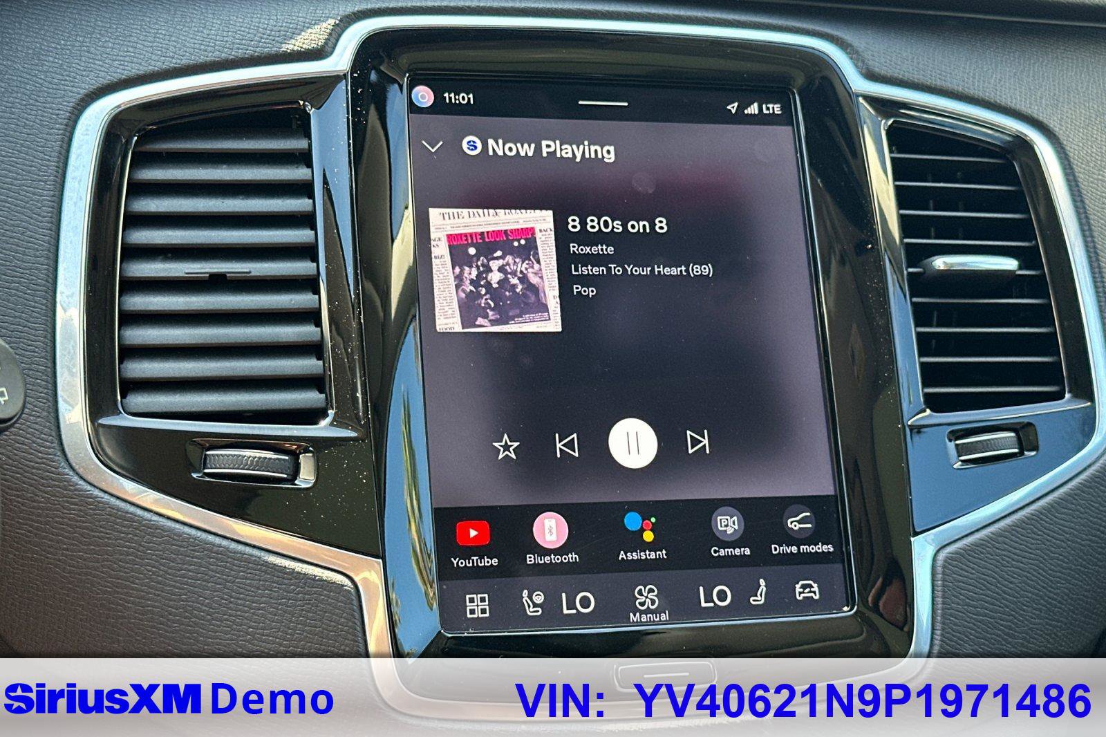 Certified 2023 Volvo XC90 B6 Plus image 35