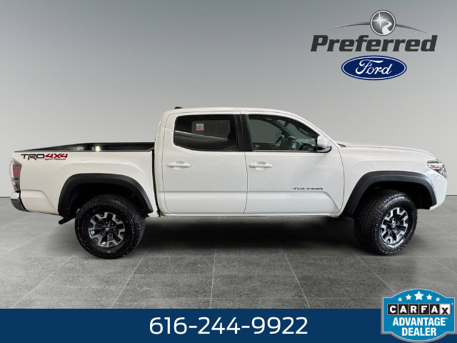 Used 2023 Toyota Tacoma TRD Off-Road AWD/4WD image 8
