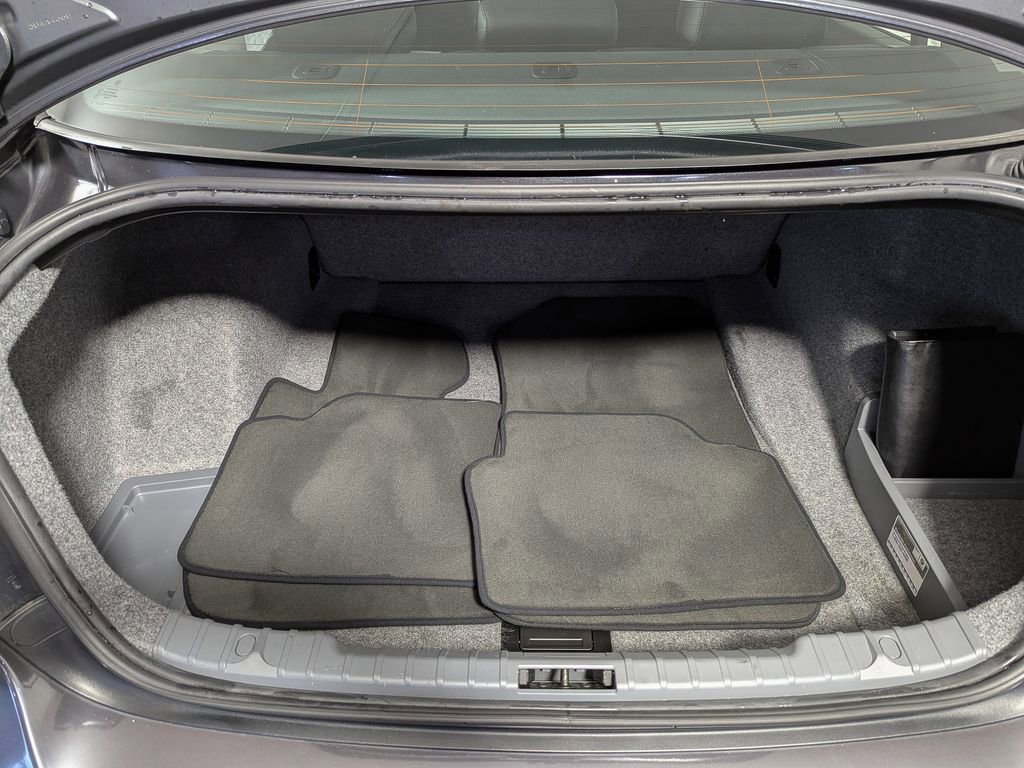 Used 2006 BMW 325i Sedan image 40