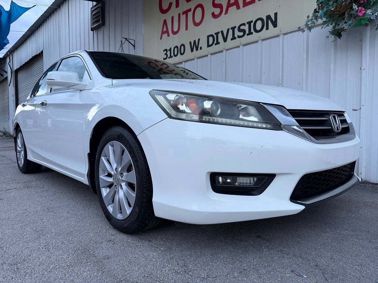 Used 2014 Honda Accord EX-L image 2