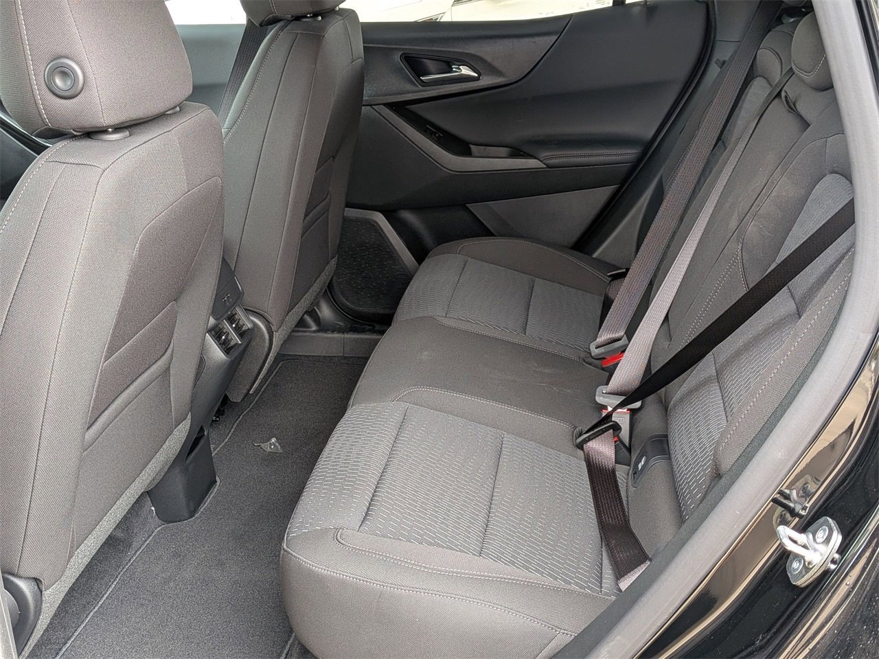 Used 2026 Chevrolet Equinox LT w/ Midnight Edition image 21