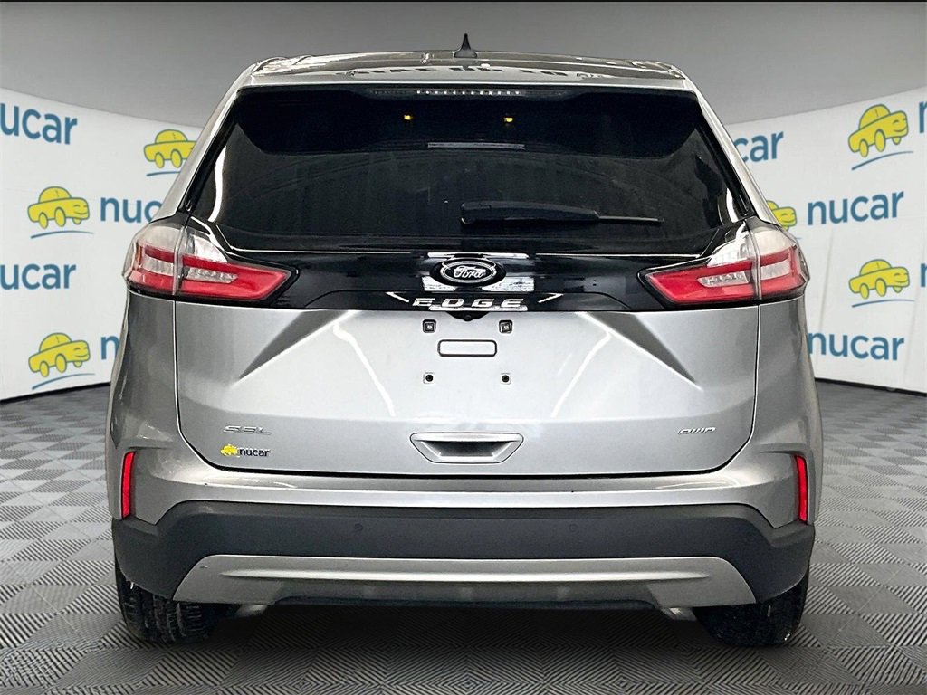 Used 2023 Ford Edge SEL image 5