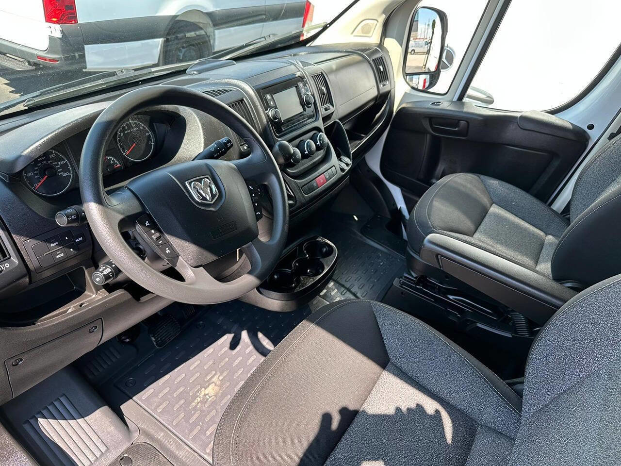 Used 2020 RAM ProMaster 2500 image 12