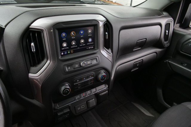 Used 2022 Chevrolet Silverado 2500 Custom w/ Gooseneck/5TH Wheel Package AWD/4WD image 11