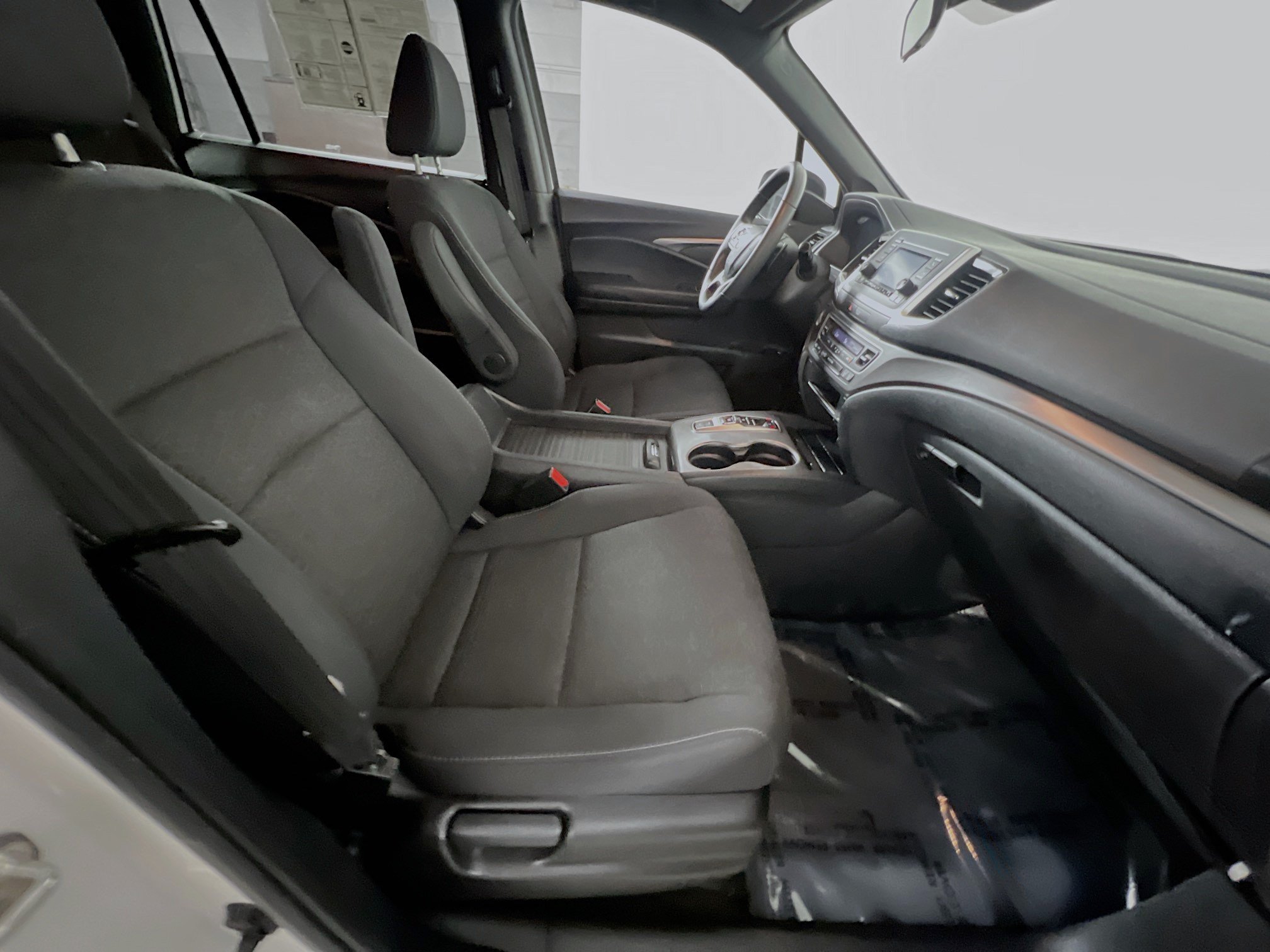 Used 2019 Honda Passport Sport image 31