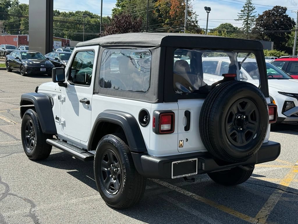 Used 2023 Jeep Wrangler Sport AWD/4WD image 3