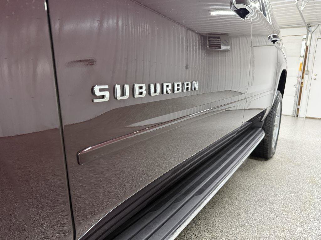 Used 2017 Chevrolet Suburban Premier image 24