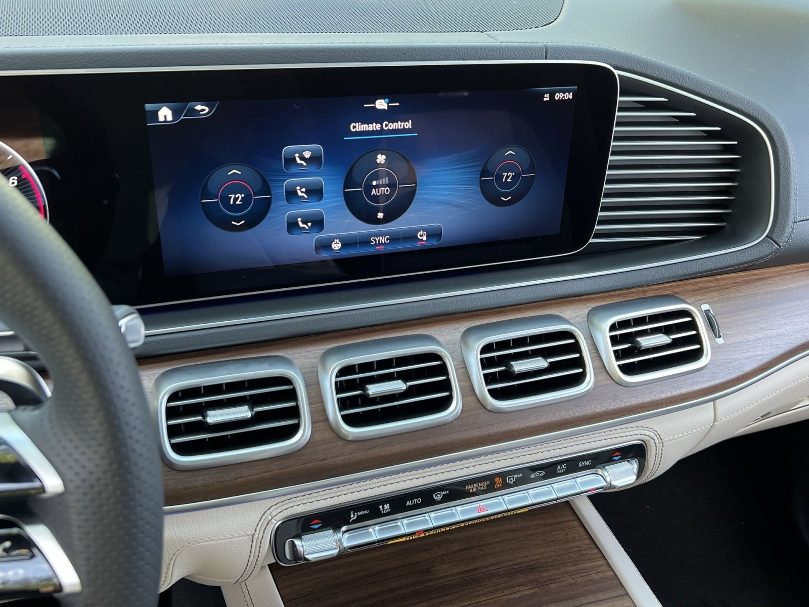 New 2026 Mercedes-Benz GLE 53 AMG 4MATIC image 19