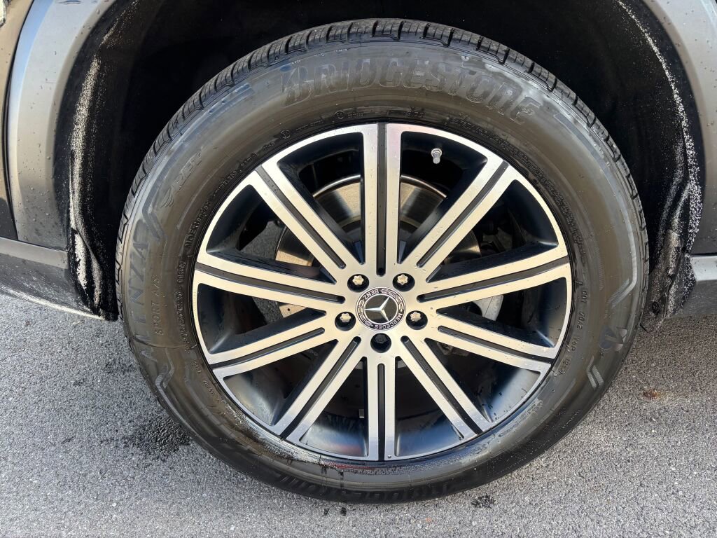 Used 2024 Mercedes-Benz GLE 450e 4MATIC image 8