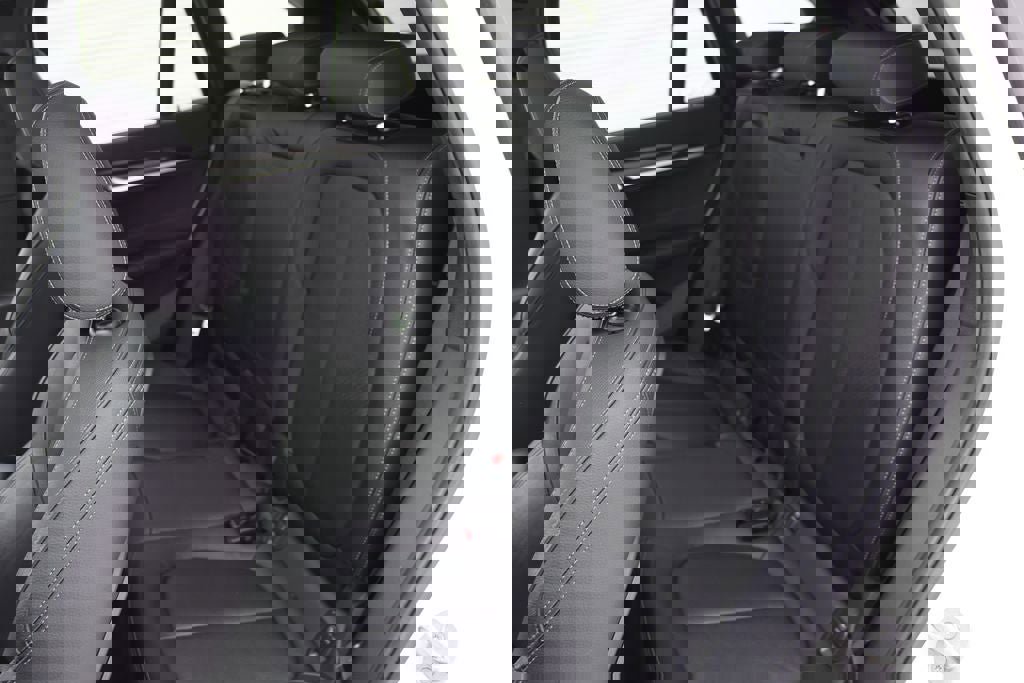 Used 2018 BMW X1 xDrive28i w/ Convenience Package AWD/4WD image 11