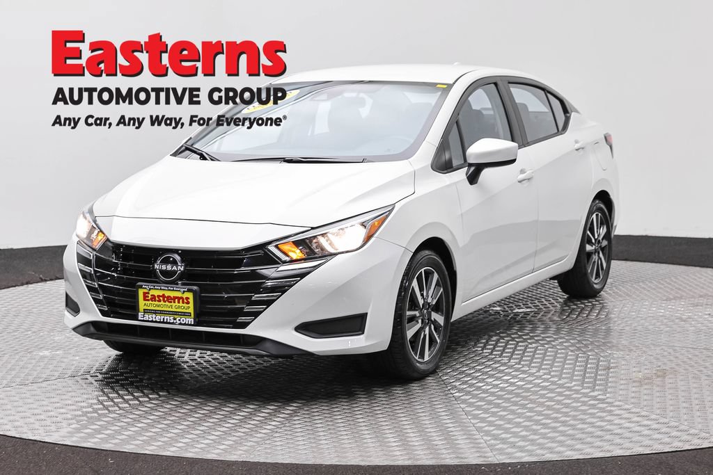 Used 2024 Nissan Versa SV FWD image 1