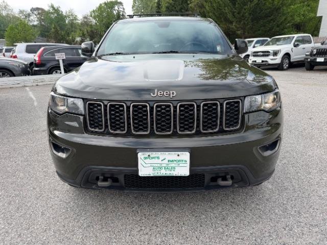 Used 2017 Jeep Grand Cherokee Laredo AWD/4WD image 8