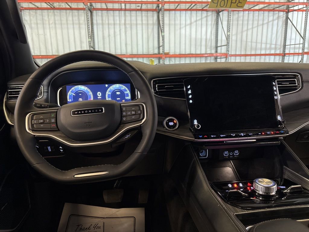 Used 2024 Jeep Wagoneer L Series III w/ Flexible Seating Group image 24