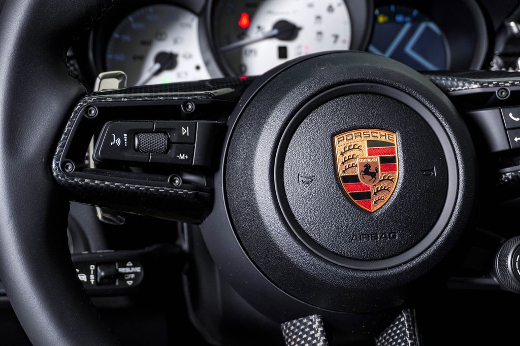 New 2026 Porsche Macan Turbo image 20