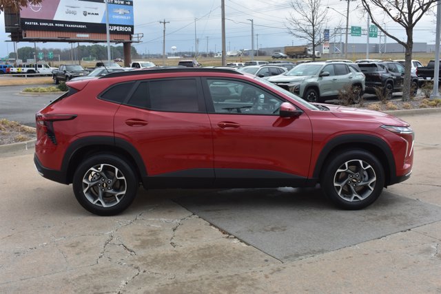 New 2026 Chevrolet Trax LT w/ Sunroof Package image 4