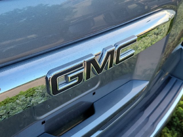 Used 2019 GMC Yukon XL Denali w/ Denali Ultimate Package AWD/4WD image 4