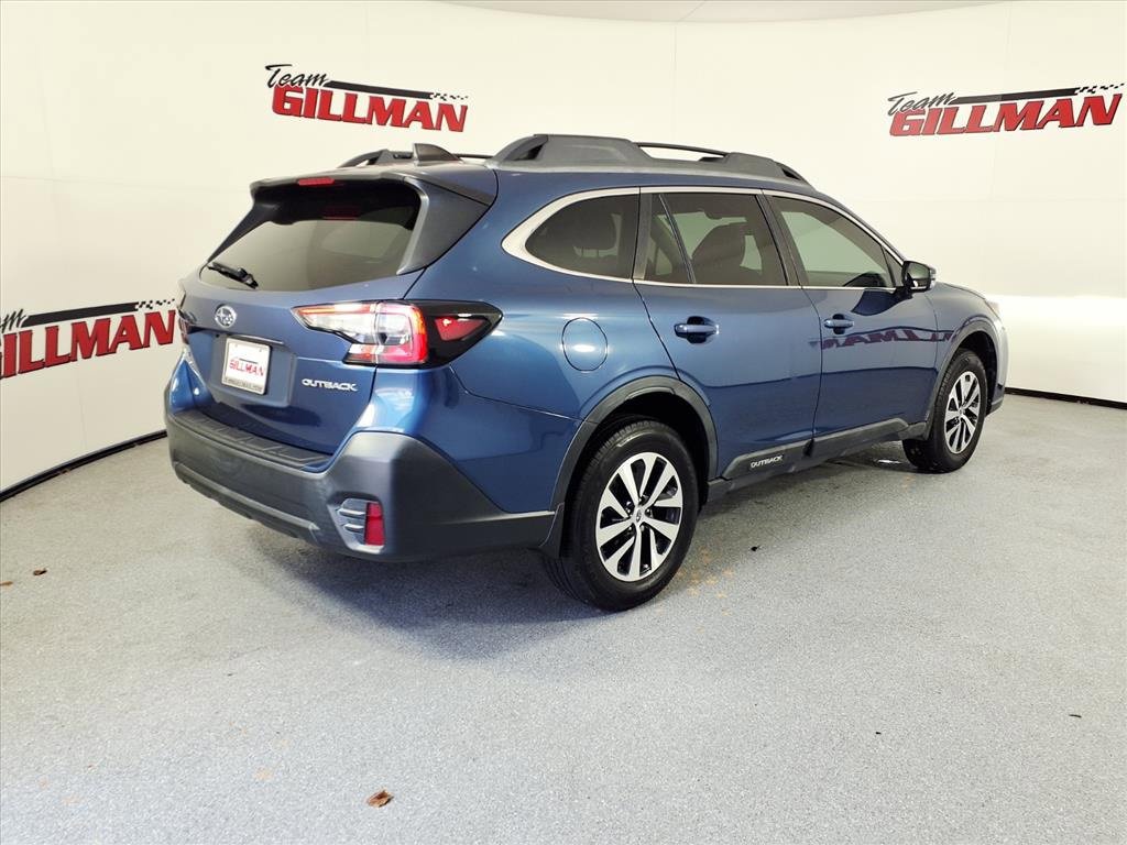 Used 2021 Subaru Outback Premium image 7