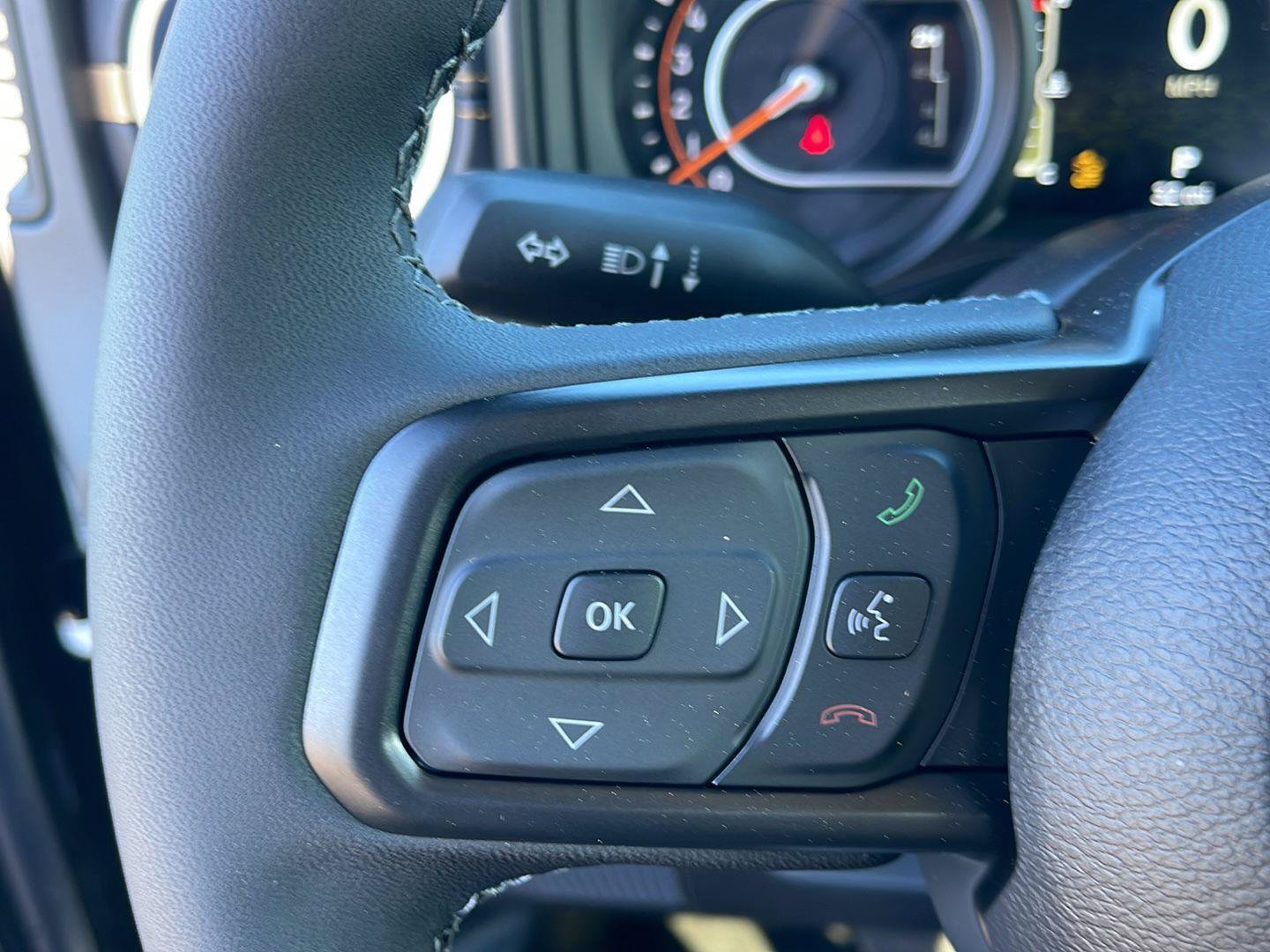 New 2026 Jeep Gladiator Sport AWD/4WD image 15