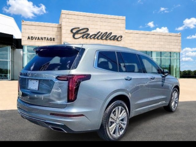 Used 2023 Cadillac XT6 Premium Luxury w/ LPO, Floor Liner Package AWD/4WD image 9