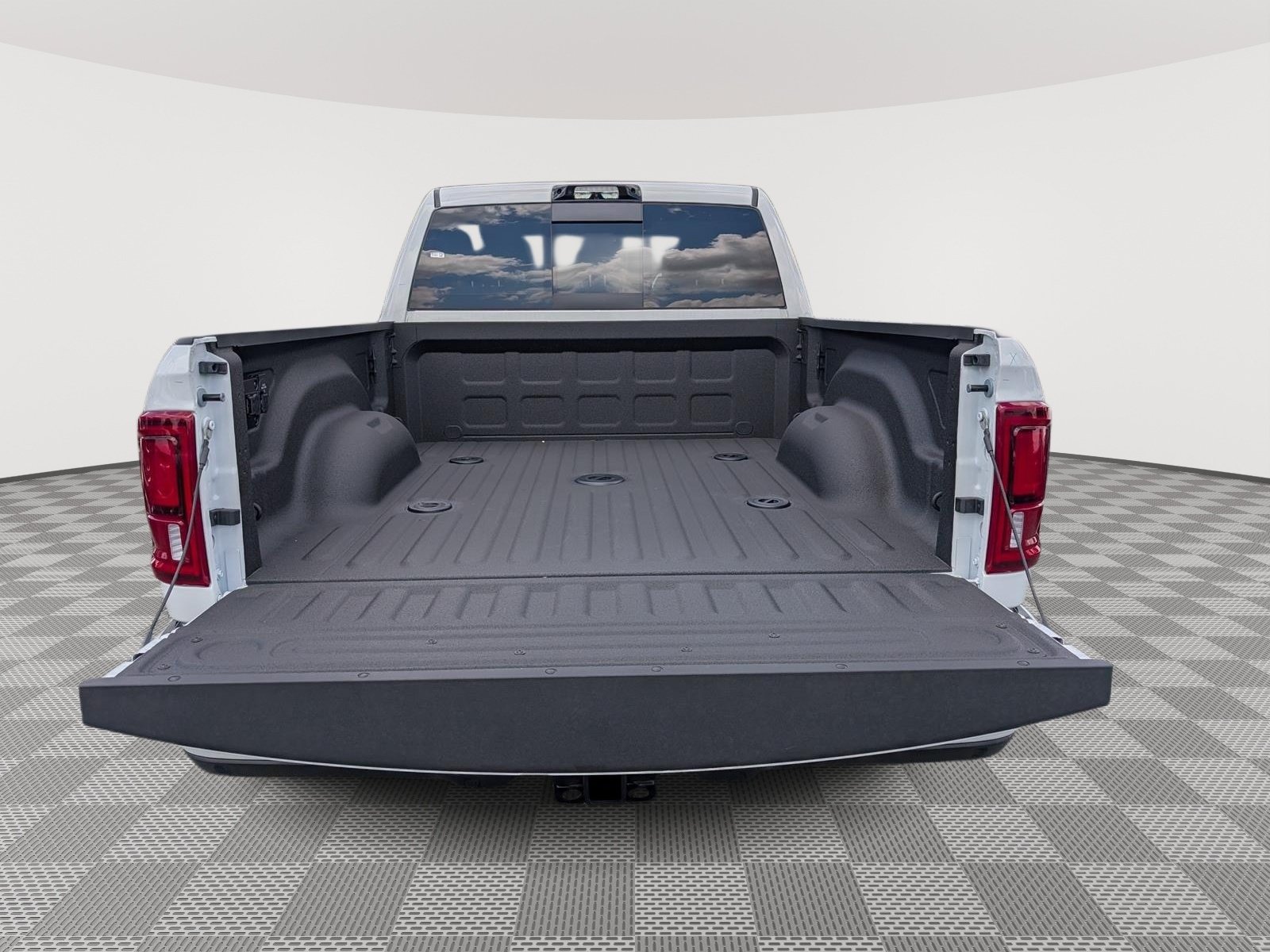 New 2026 RAM 2500 Big Horn AWD/4WD image 8
