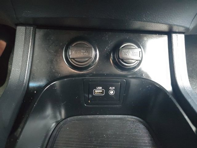 Used 2017 Hyundai Santa Fe SE image 22