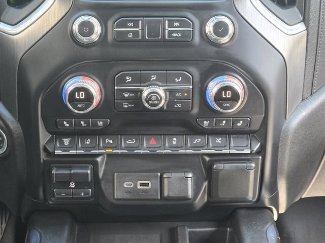 Used 2021 GMC Sierra 3500 Denali w/ Denali Ultimate Package AWD/4WD image 18