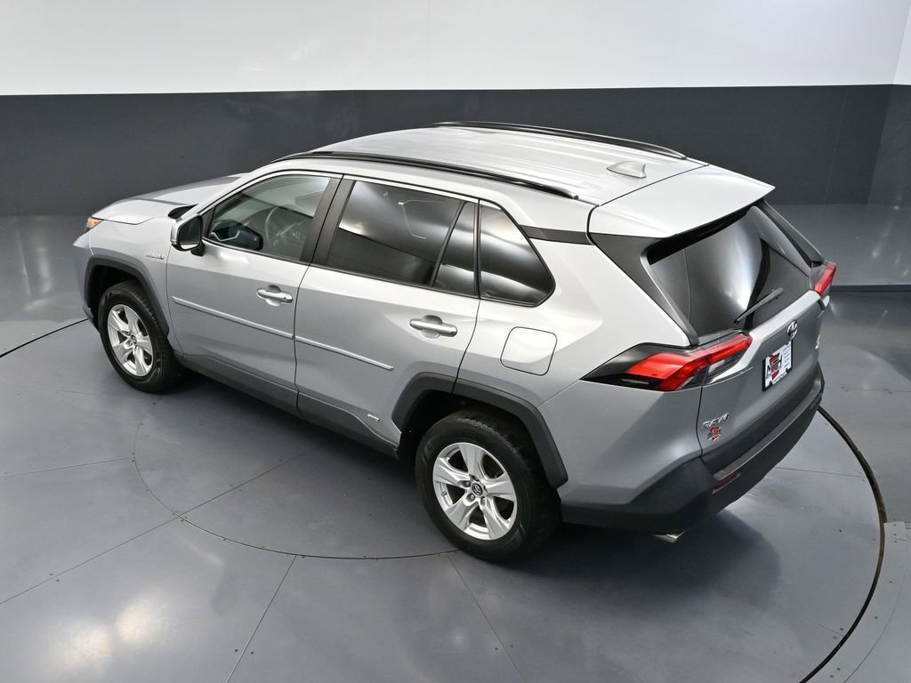 Used 2019 Toyota RAV4 LE w/ Carpet Mat Package AWD/4WD image 50