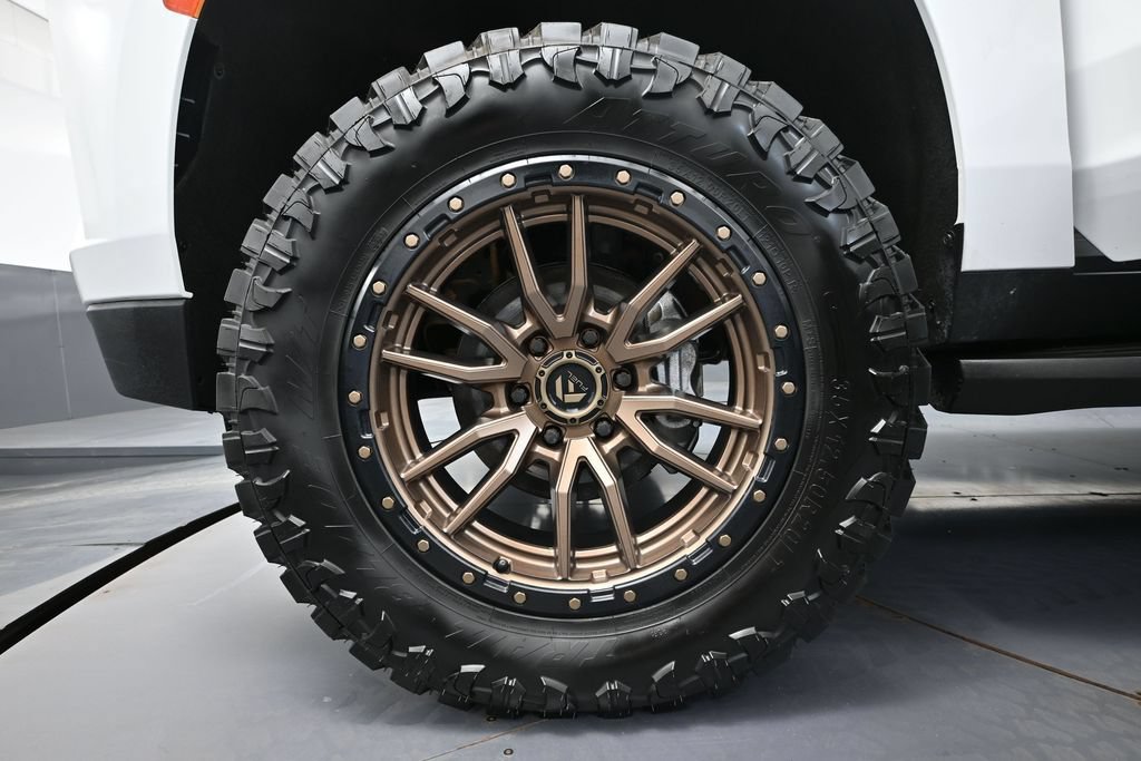 Used 2021 Chevrolet Suburban High Country AWD/4WD image 20