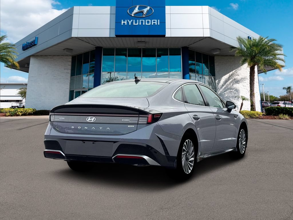 New 2026 Hyundai Sonata Limited FWD image 8