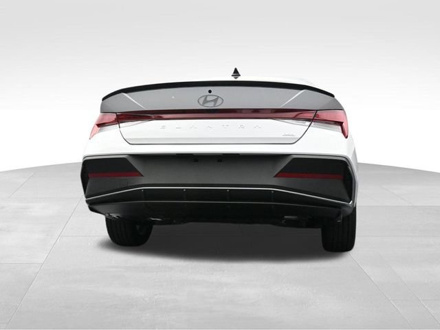 Certified 2025 Hyundai Elantra SEL FWD image 36