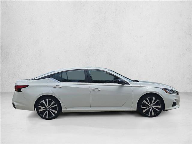 Used 2019 Nissan Altima 2.5 SR FWD image 4