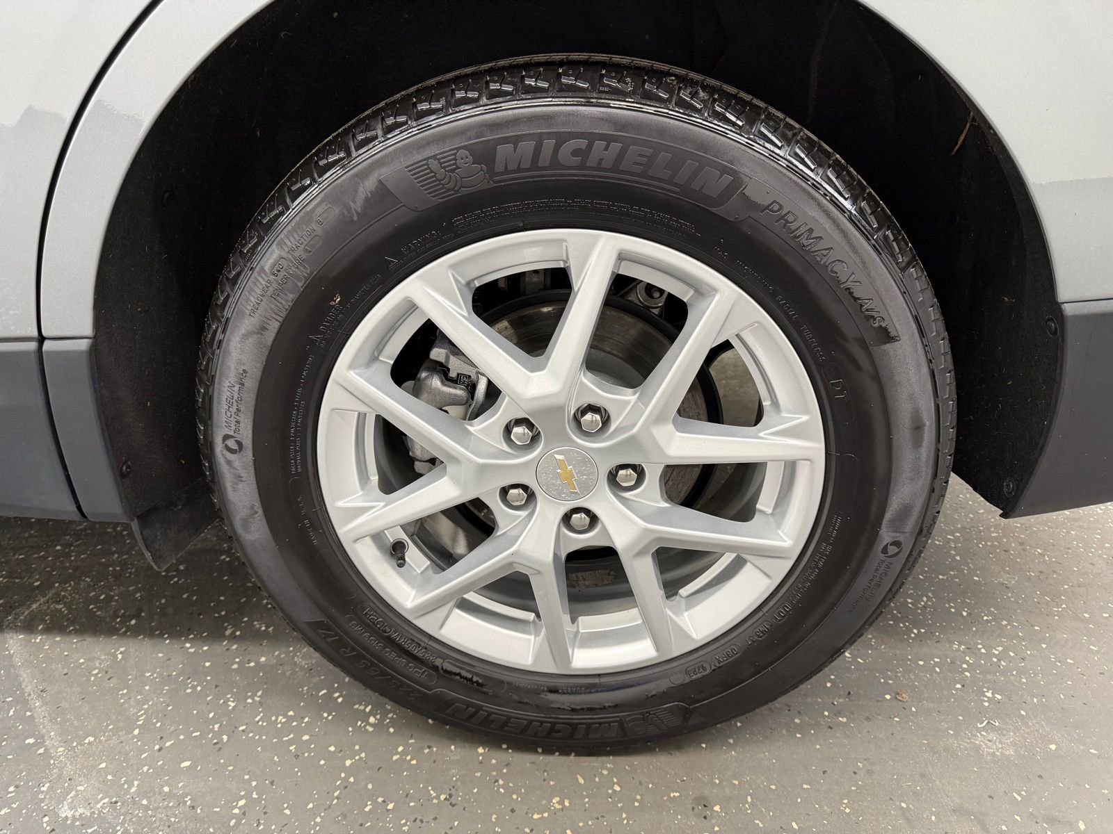 Used 2023 Chevrolet Equinox LS w/ LS Convenience Package image 19