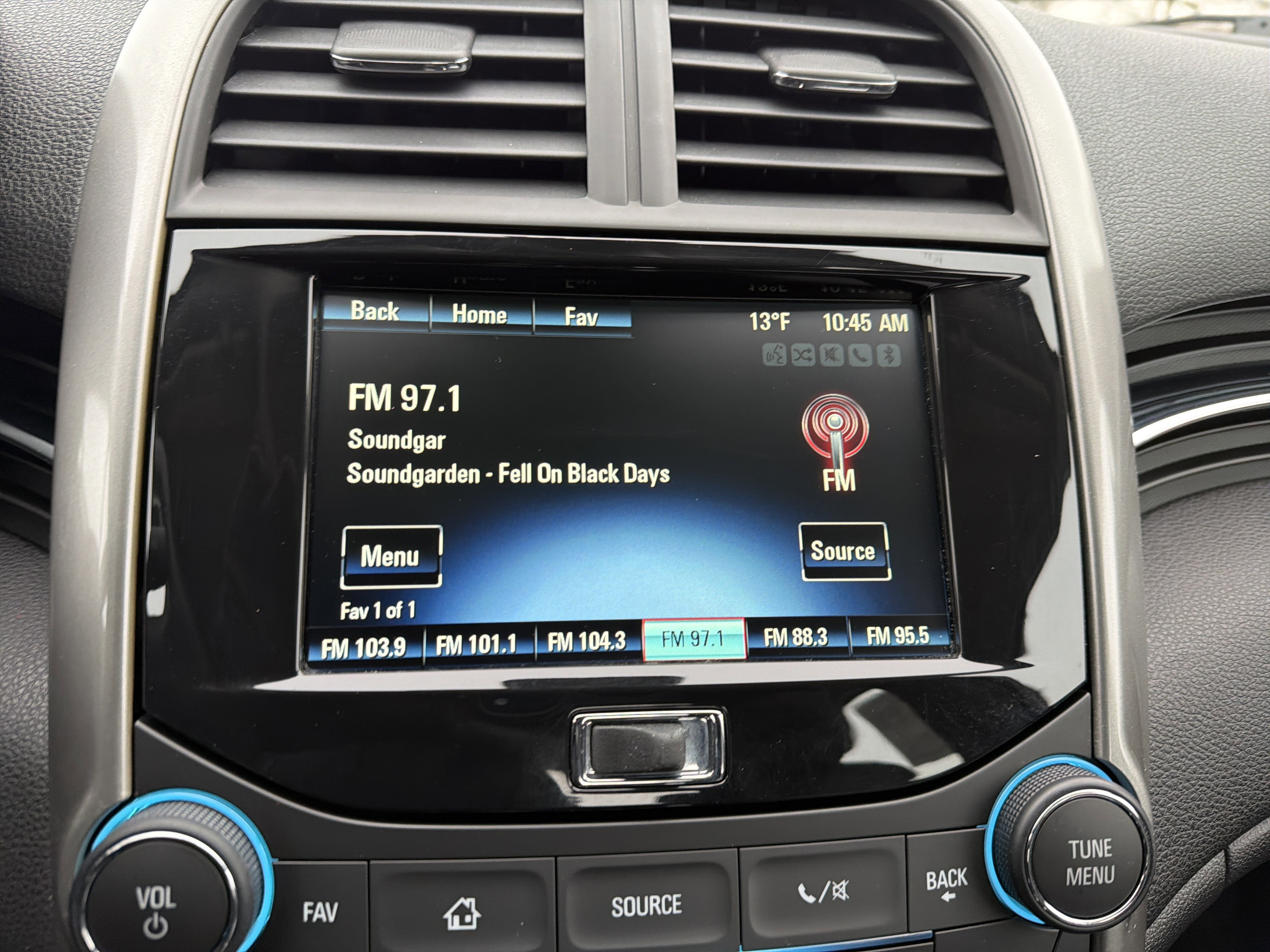 Used 2015 Chevrolet Malibu LT w/ Leather Package image 65