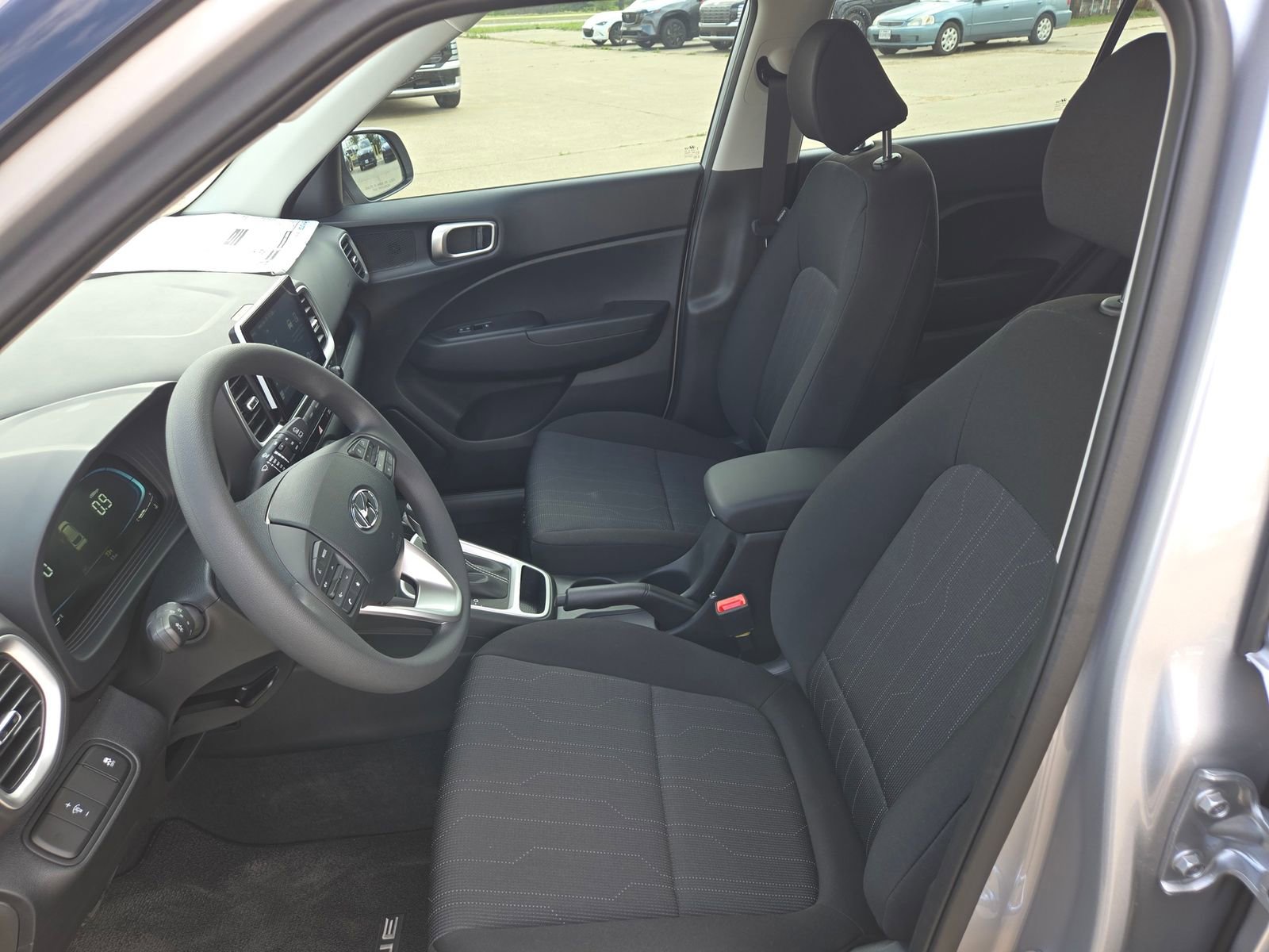 New 2026 Hyundai Venue SE image 15