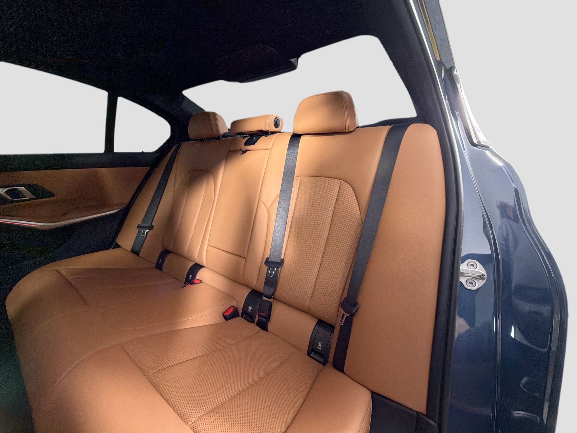 New 2026 BMW 330i xDrive Sedan w/ Premium Package image 24