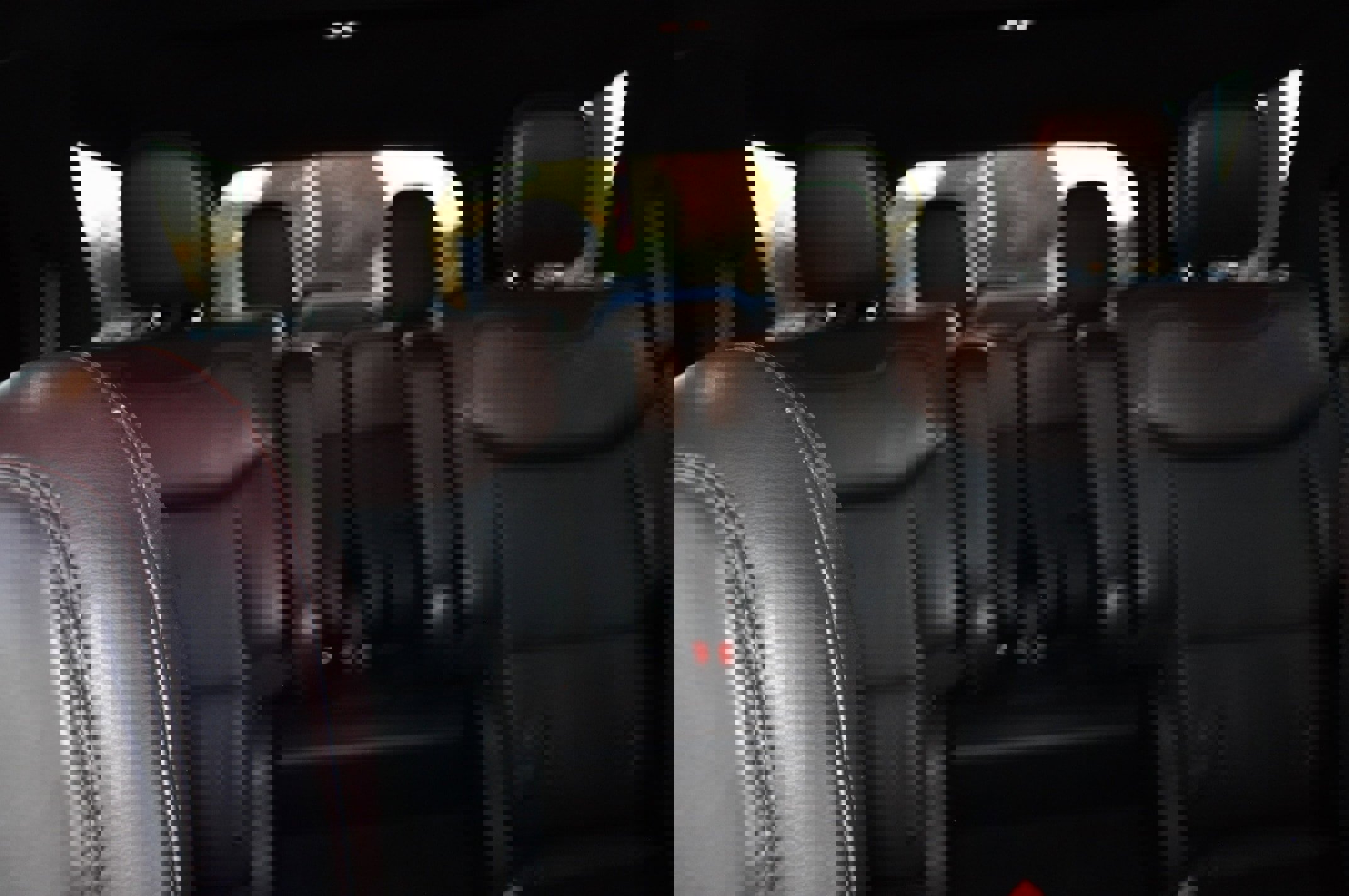 Used 2020 Ford Explorer Platinum w/ Premium Technology Package image 22