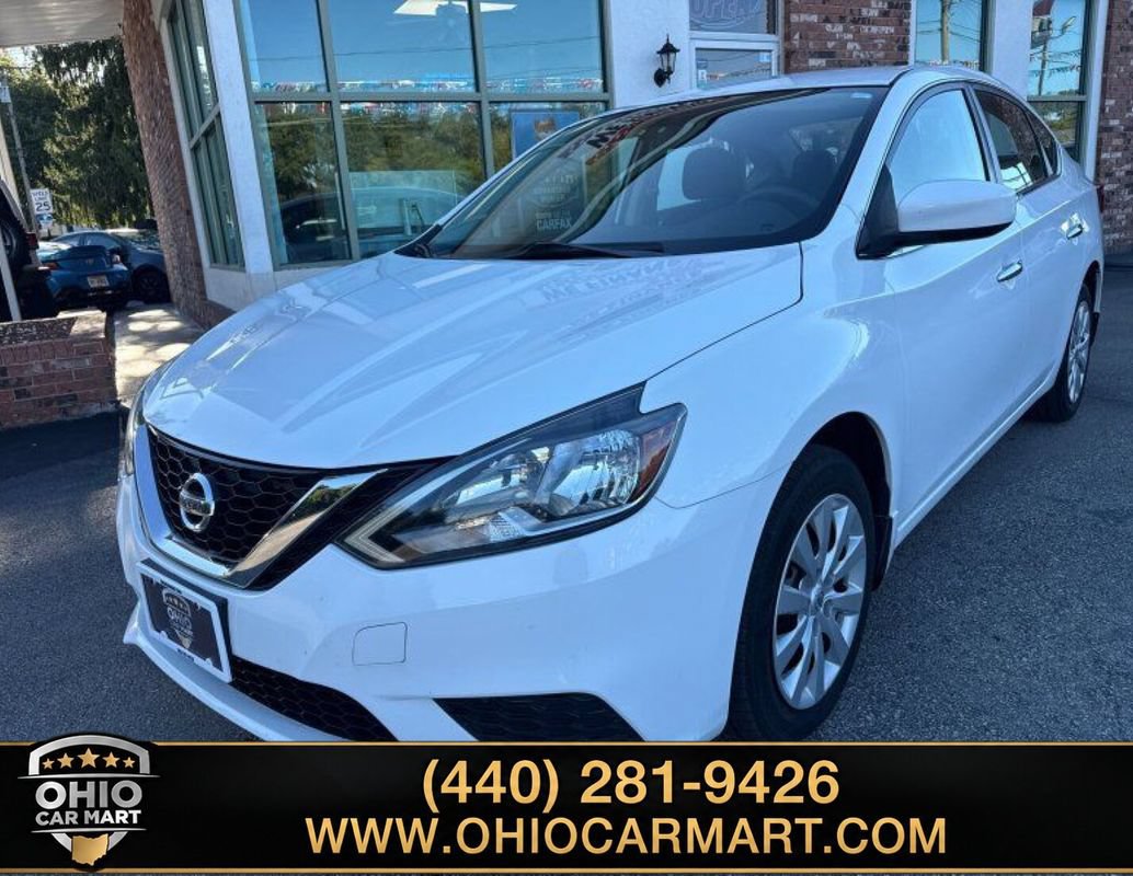 Used 2017 Nissan Sentra SV FWD image 1