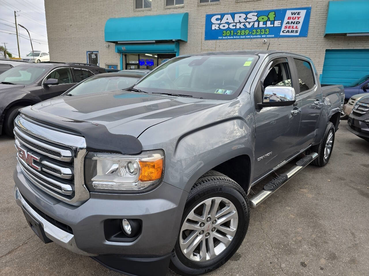 Used 2018 GMC Canyon SLT w/ Driver Alert Package image 3