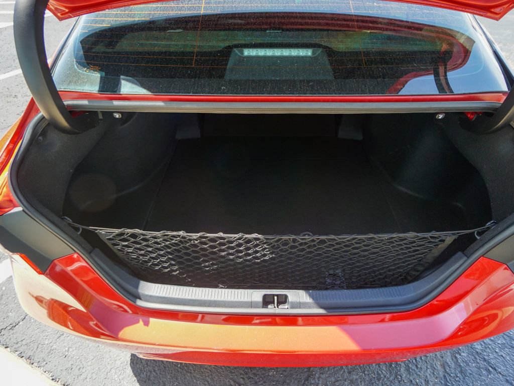 Used 2022 Toyota Camry XSE image 31