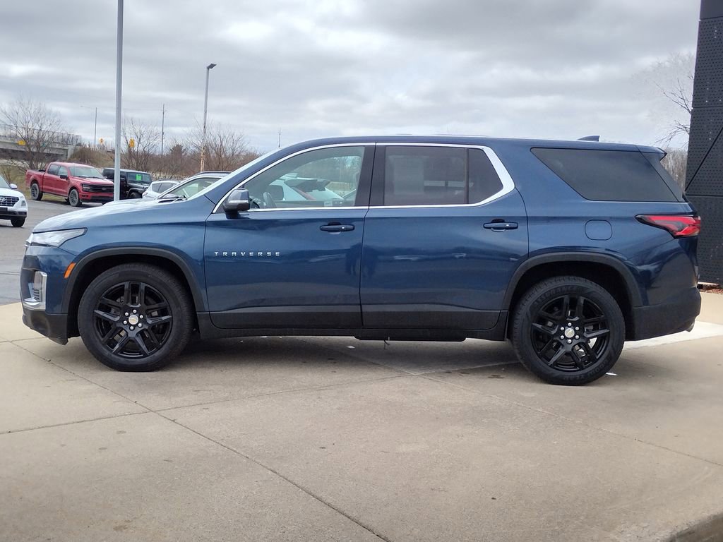 Used 2023 Chevrolet Traverse LS w/ Safety Package AWD/4WD image 19