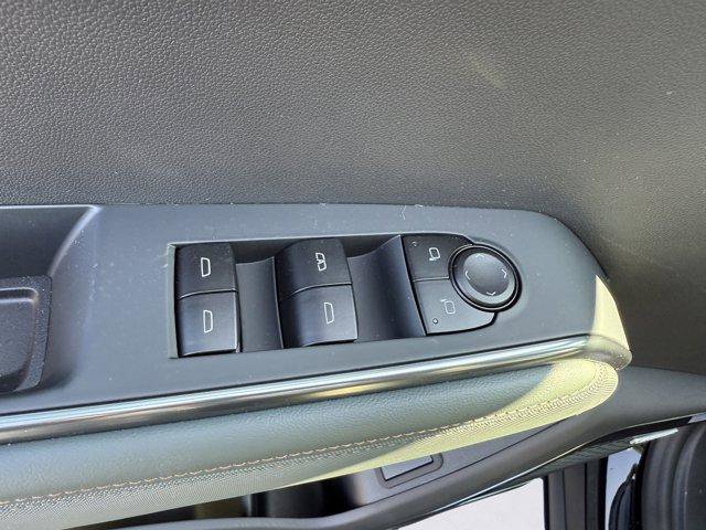 New 2026 GMC Acadia AT4 w/ Luxury Package image 13