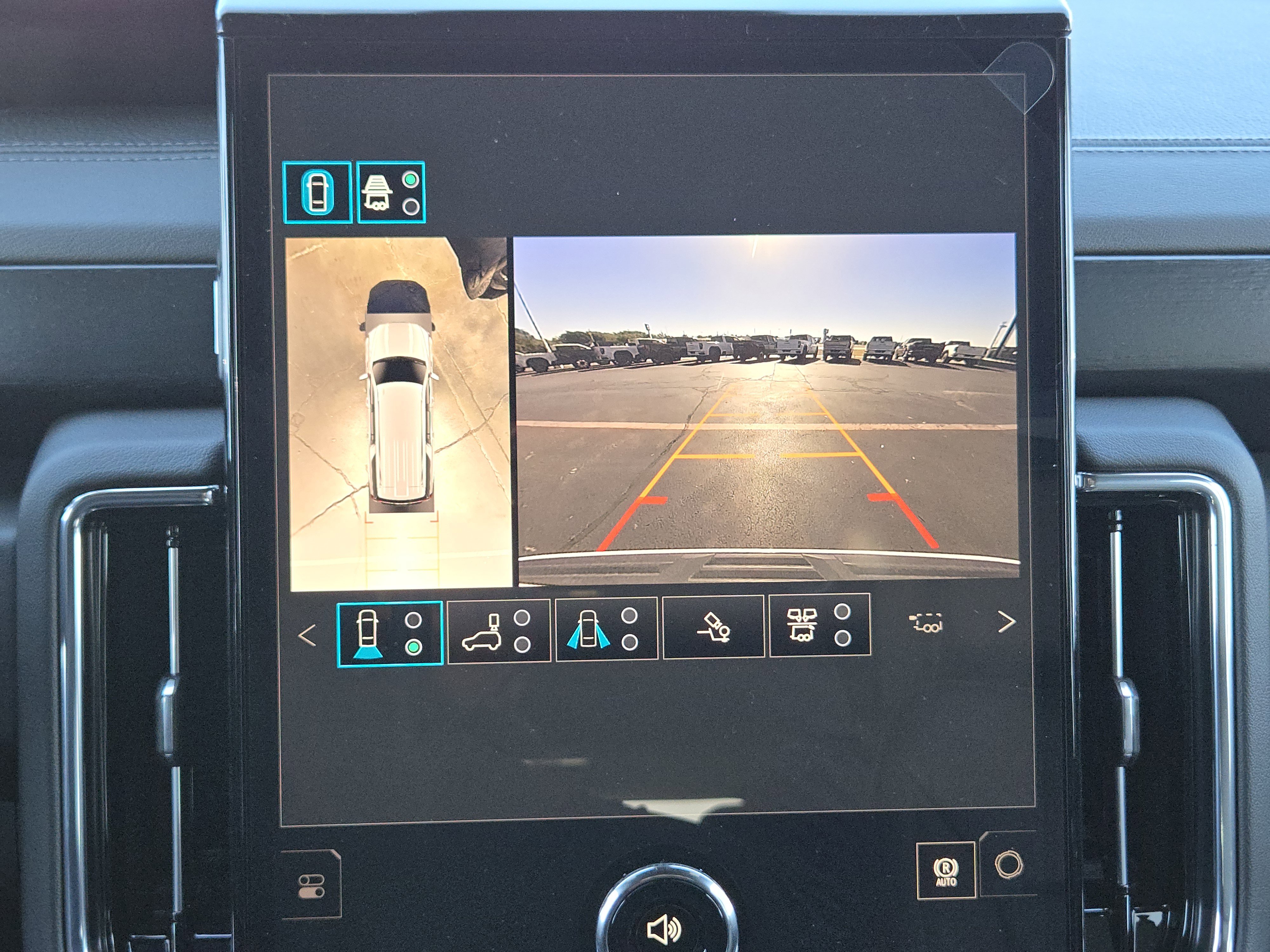 New 2026 GMC Yukon XL Denali w/ Denali Reserve Package image 15