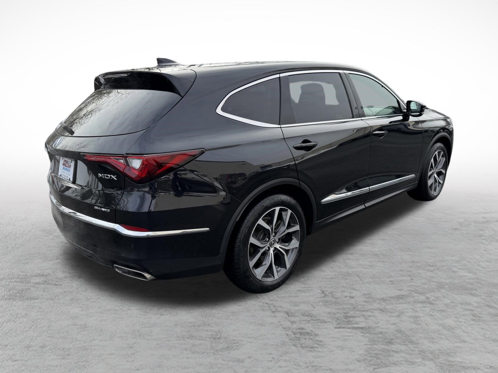 Used 2023 Acura MDX SH-AWD w/ Technology Package image 7